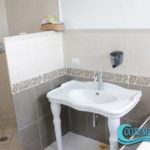 6.- Casa Carmita - Bathroom with tub